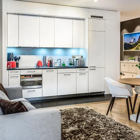 Location Ac Swiss Experience شقة *